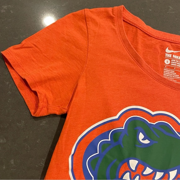 Florida Gators Nike Athletic Cut Tee Women’s Short Sleeve Small - Picture 5 of 15